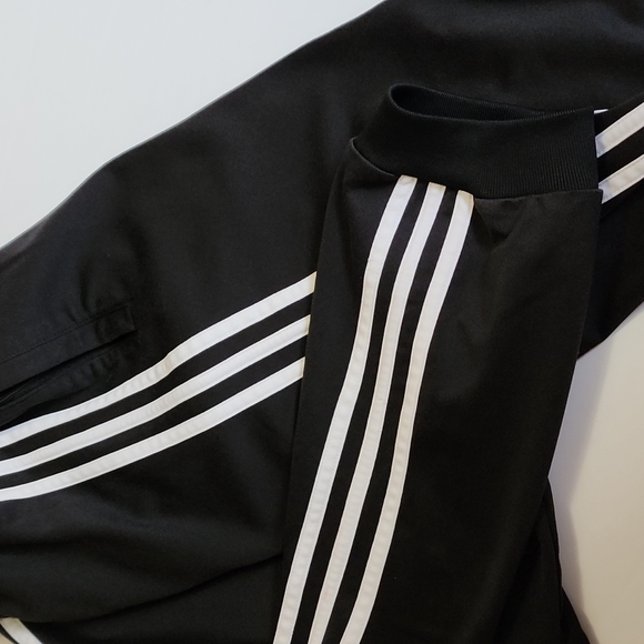 Adidas Kids Essential Black 3 Stripe Tracksuit Bottoms - Picture 6 of 9